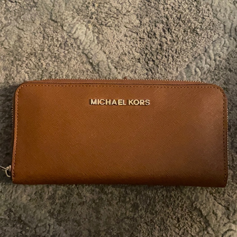 Cognac Michael Kors wallet